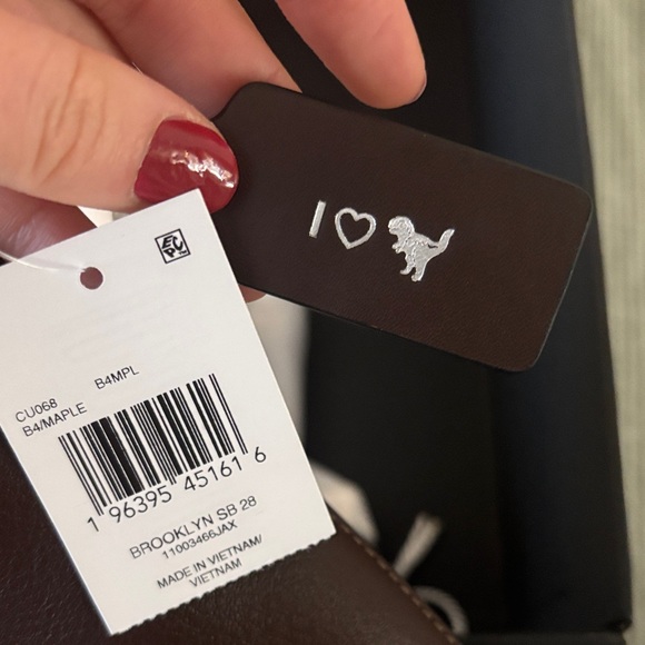 Coach Brooklyn Bag 28 in Maple/ Dark Brown Leather Shoulder Bag - Picture 5 of 8